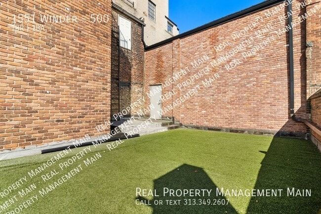 Building Photo - 1551 Winder-500