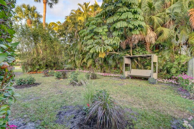 Building Photo - 13302 Doubletree Cir