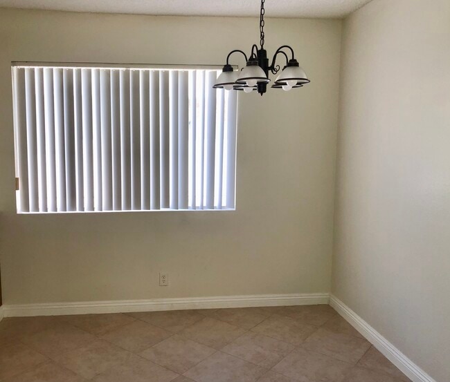 Building Photo - 1807 Pepper St