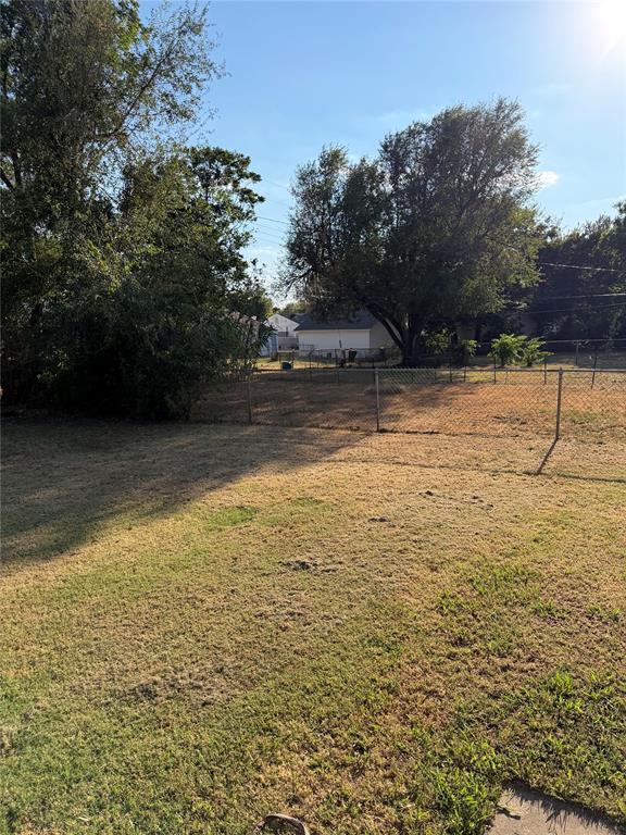 Building Photo - 412 Babb Dr