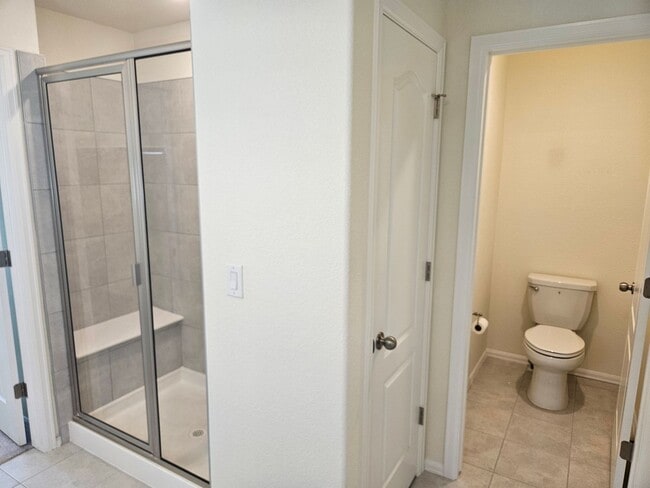 Building Photo - 3 Bed 2.5 Bath Home In Commerce City