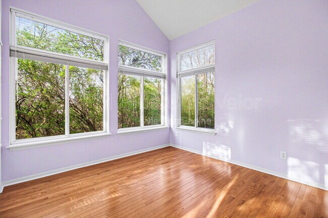 Building Photo - 3795 Brantford Way