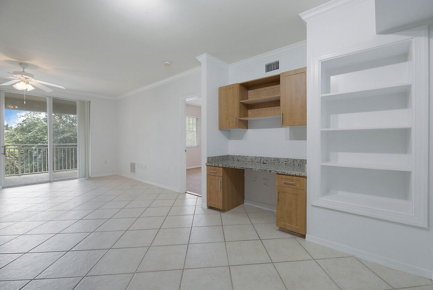 Dining/Living Room - 6511 Emerald Dunes Dr