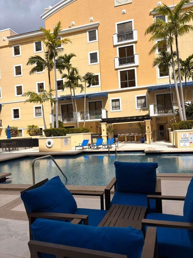 Building Photo - 8395 SW 73rd Ave