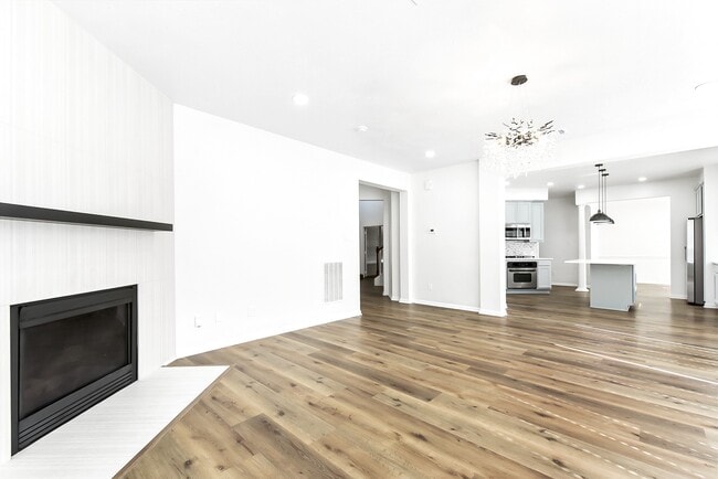 Building Photo - 21823 Mystic Point Ct