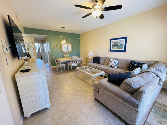 Primary Photo - Spacious 3-Bed, 2-Bath Condo in Bellamar a...