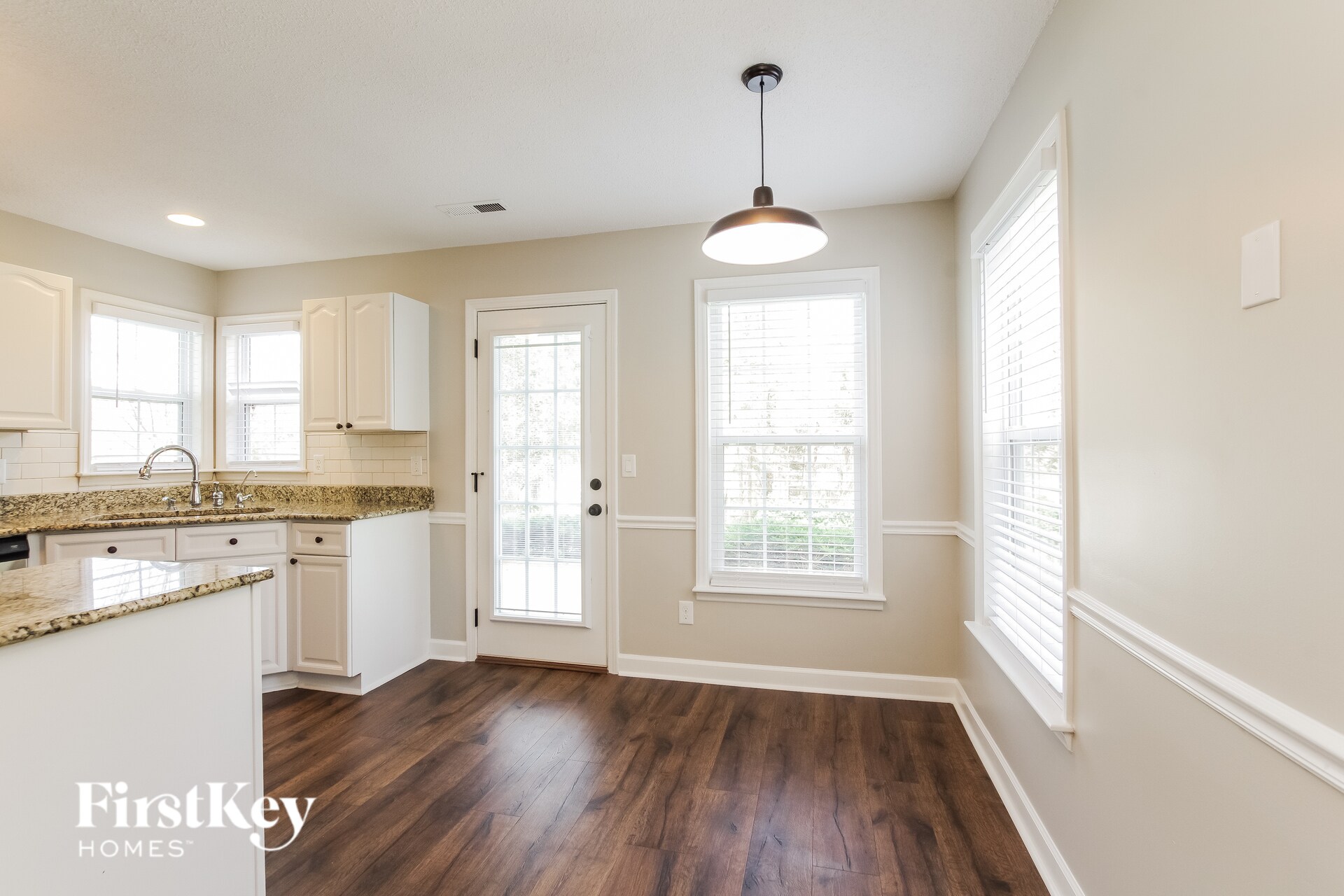 Building Photo - 1703 Glenn Meade Dr