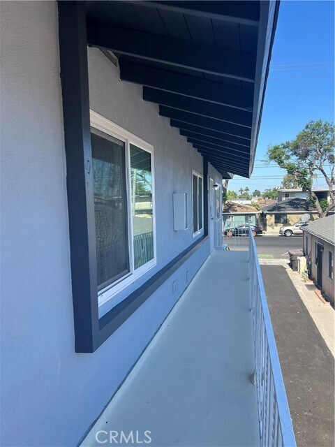 Building Photo - 5852 Orange Ave