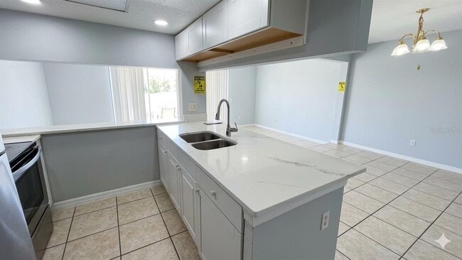 Building Photo - 226 Orchid Dr