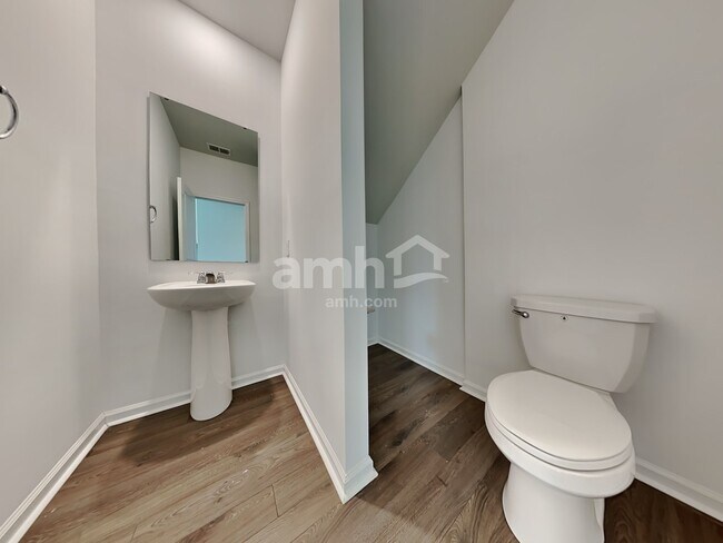 Building Photo - 486 Spanish Wells Rd