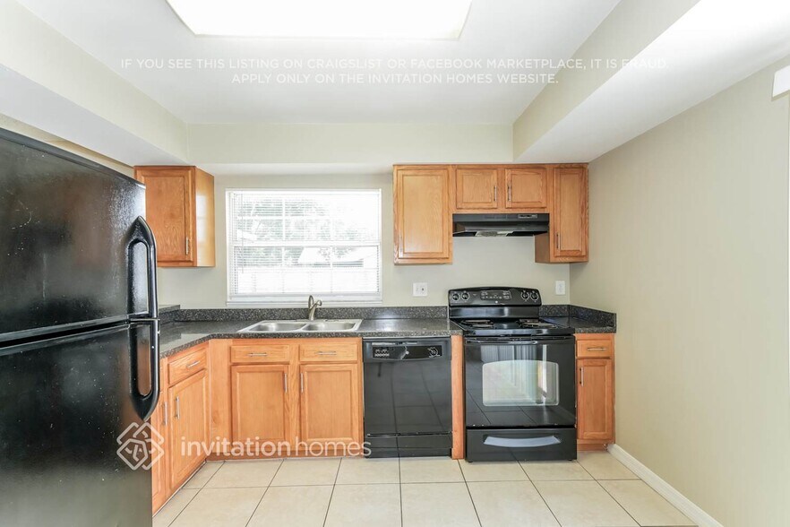 Building Photo - 10536 Chadbourne Dr