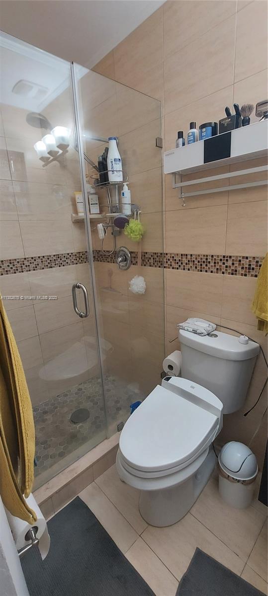 Building Photo - 8105 SW 17th Ter