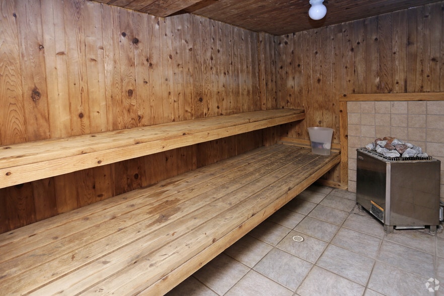 Sauna - Domicile Sunfish LLC
