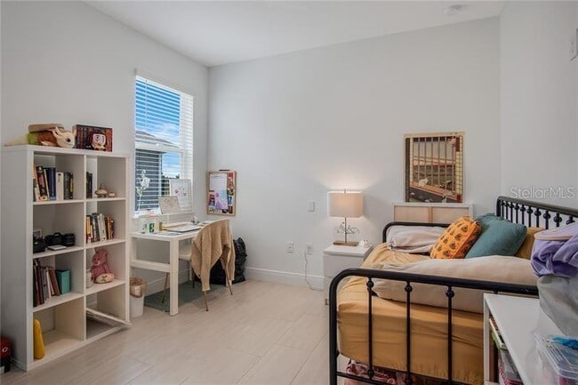 Building Photo - 18863 Rawson St