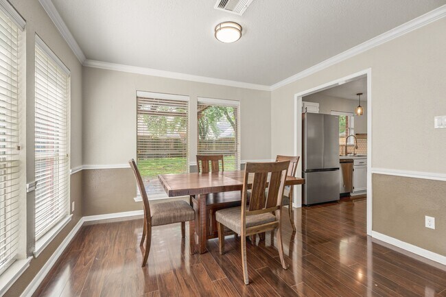 Building Photo - 14310 Sun Harbor Dr