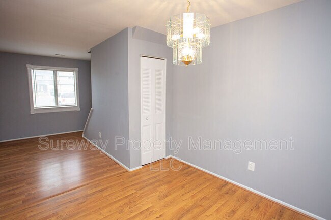 Building Photo - 22 Hamal Ct