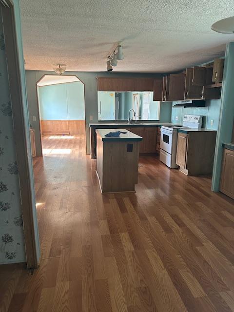 Building Photo - 113-145 Danos Lane