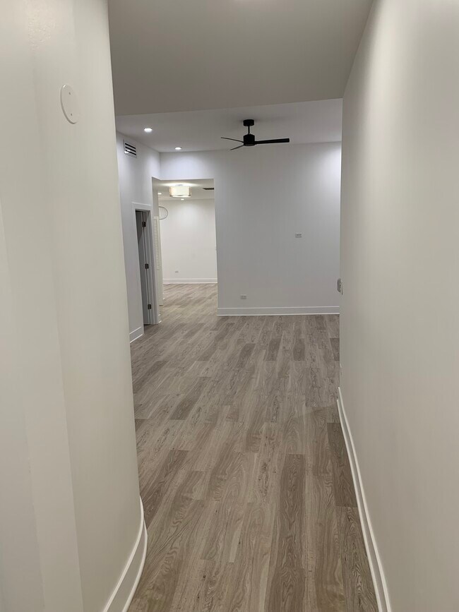 Hall - 18 W Ontario St