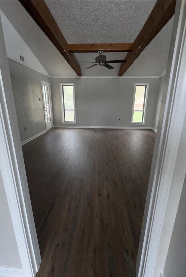 Building Photo - 3816 Haynes Rd