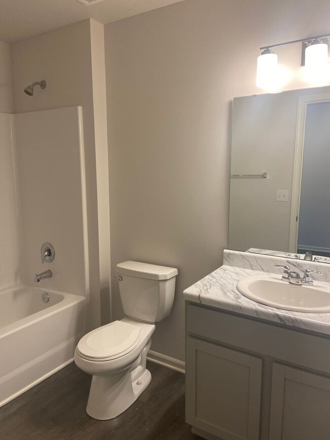 Building Photo - PRE-LEASING NOW — Modern 3-Bedroom | 2.5-Bath Living in Spring Hill