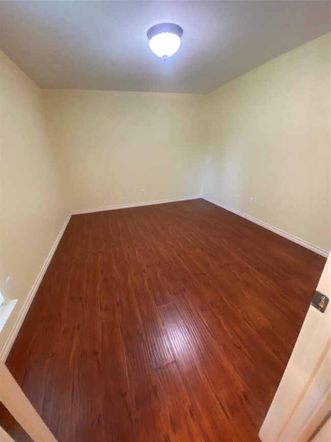 Building Photo - 10616 Mellow Ln