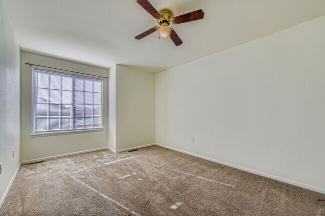 Building Photo - Spacious 5-Bedroom Home with Finished Base...