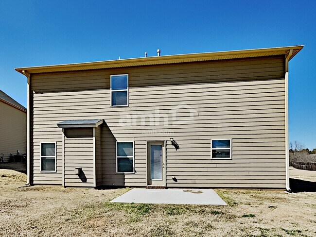 Building Photo - 185 Rosemoore Dr