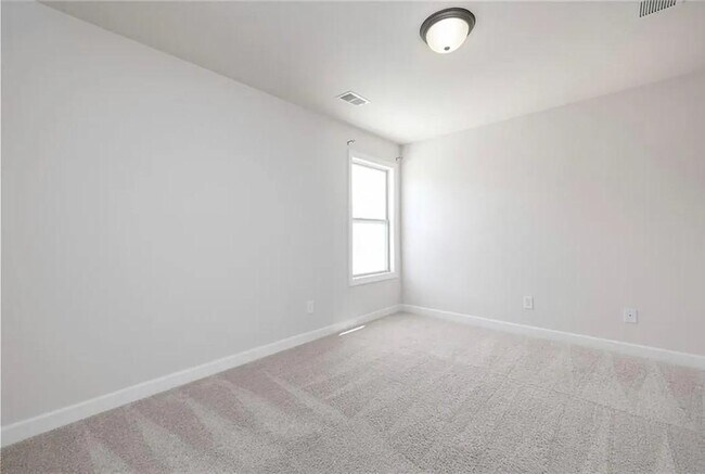 Building Photo - 7860 Highland Bluff