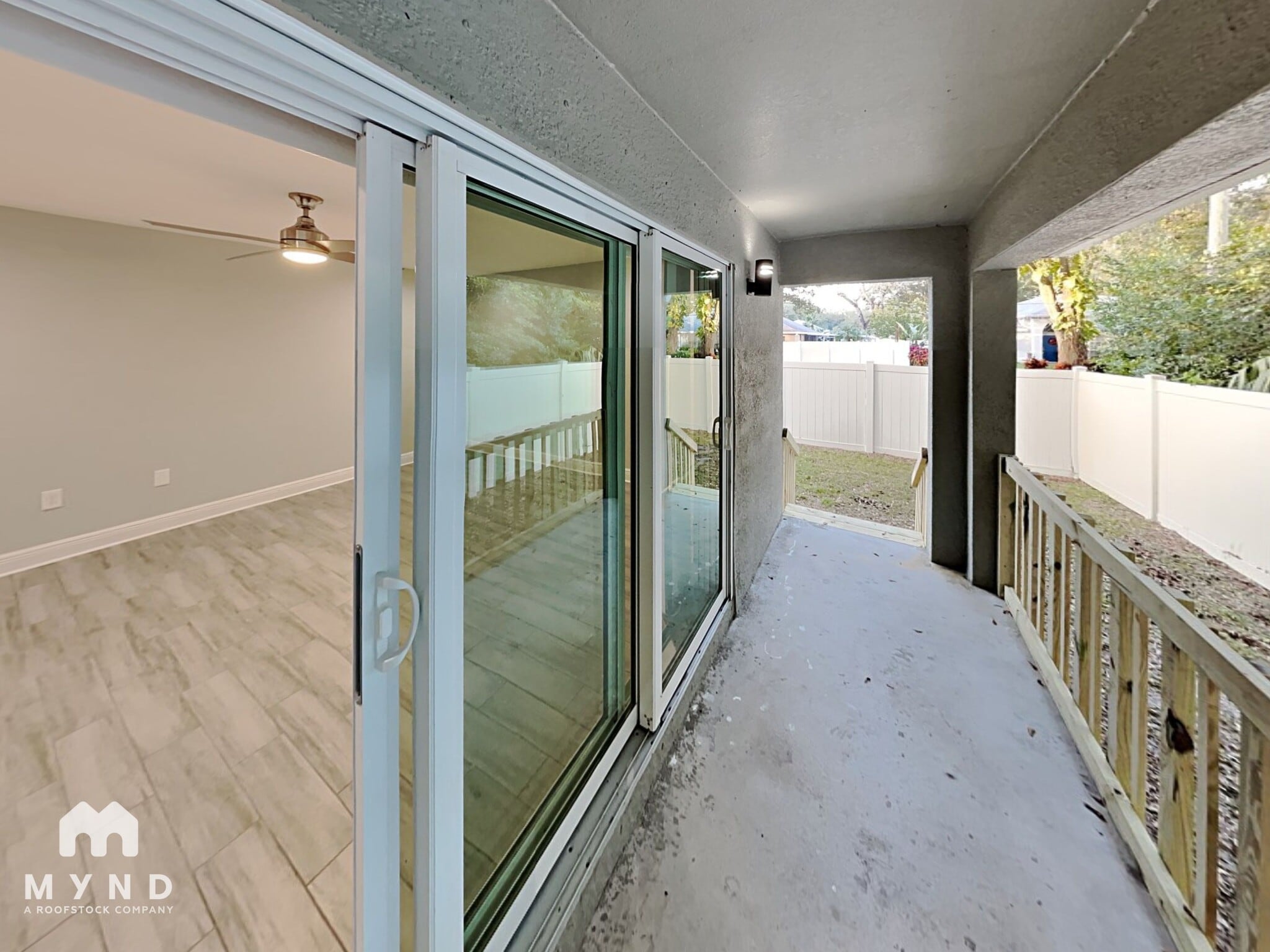 Building Photo - 12733 N Ola Ave