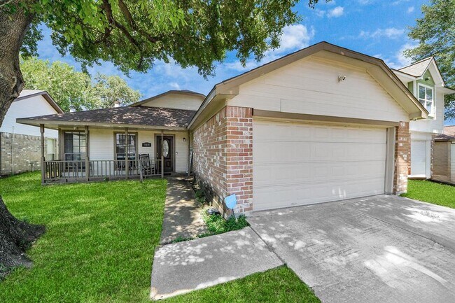 Building Photo - 11031 Kirkmead Dr