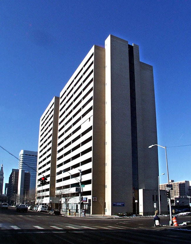 Building Photo - Halcyon House