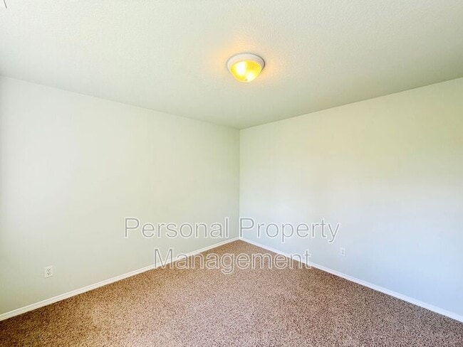 Building Photo - 4809 NW 129th St