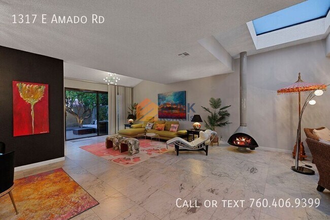 Building Photo - 1317 E Amado Rd