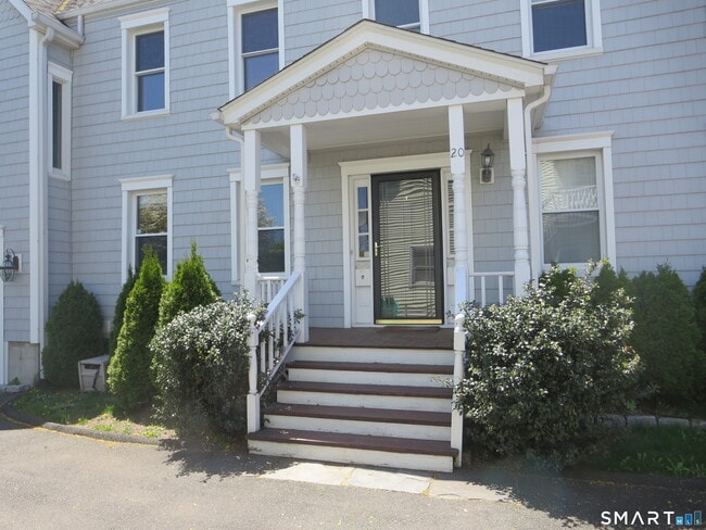 Building Photo - 20 Division St