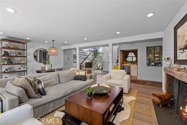 Building Photo - 1207 Mariners Dr