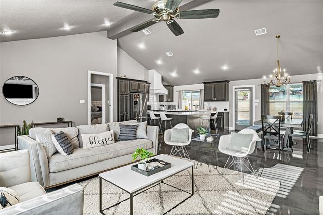 Primary Photo - 406 Ranch House Rd