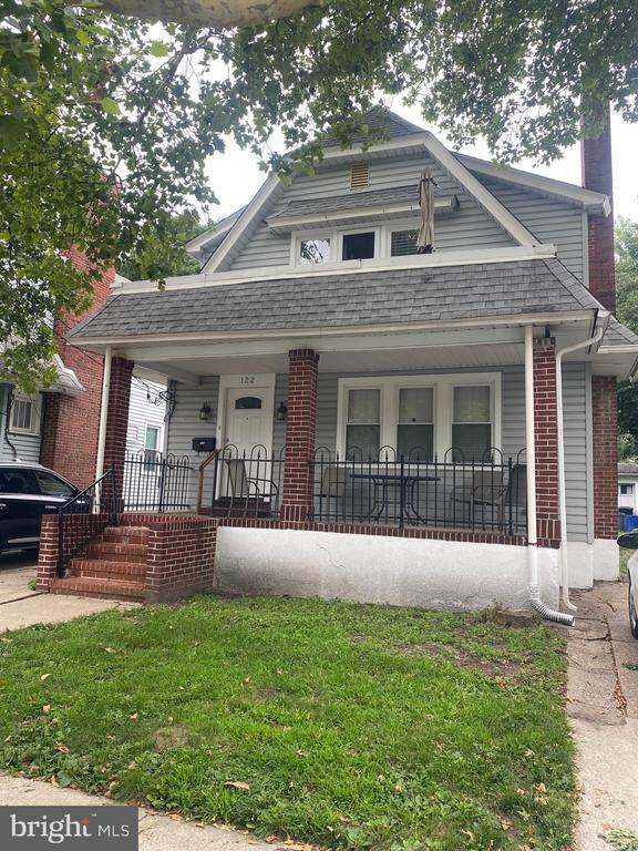 Building Photo - 122 E Wayne Terrace