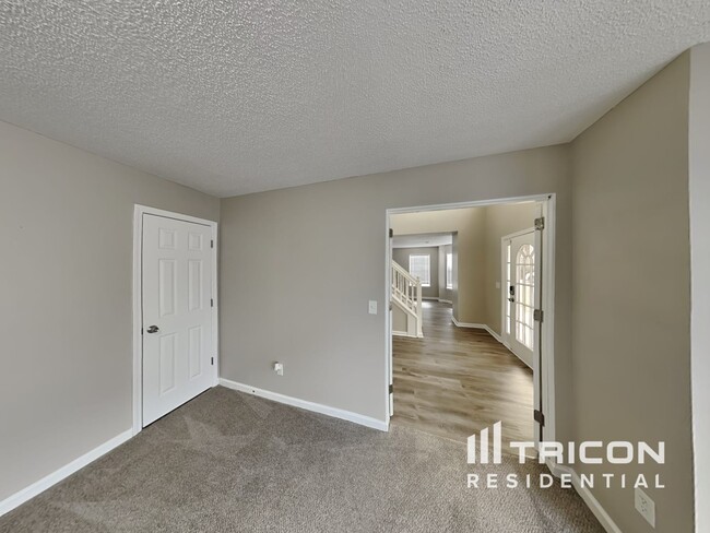 Building Photo - 413 Karli Ct