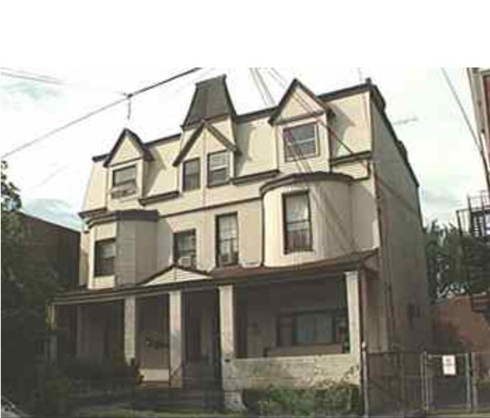 Primary Photo - 406 Atwood St