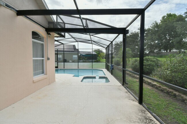 Building Photo - MOVE-IN READY 5 Bed 3.5 Bath Home in Daven...