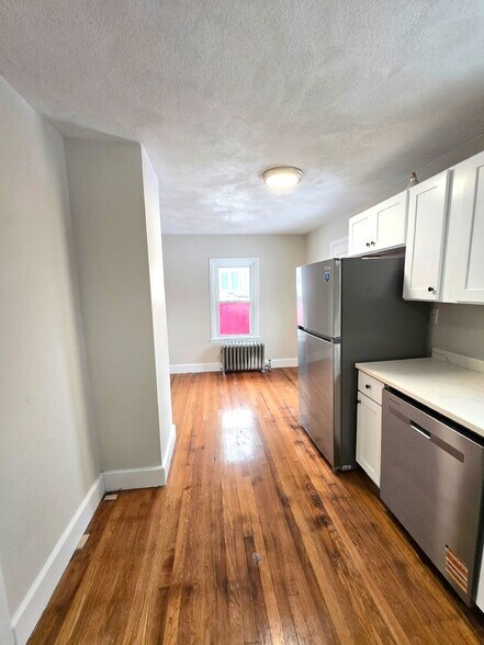 Building Photo - 89 Armistice Blvd