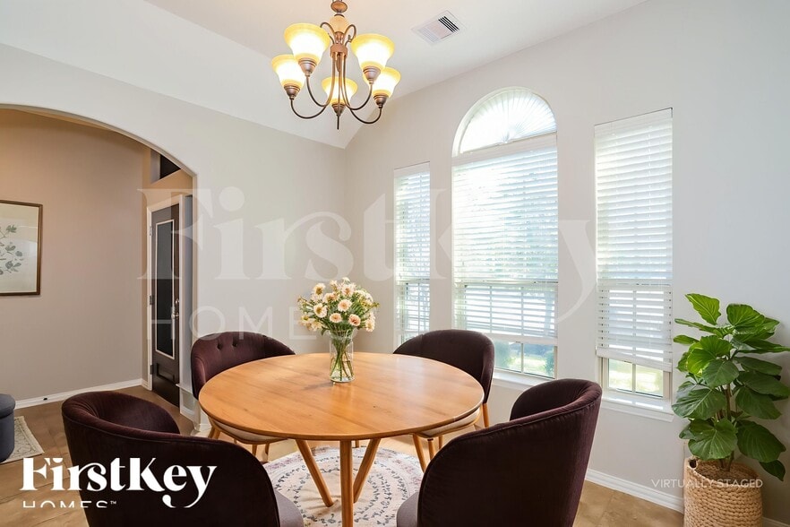 Building Photo - 7426 Upland Mill Ln