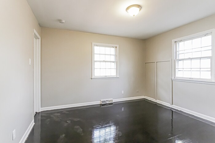 Building Photo - 3436 Julie Ln