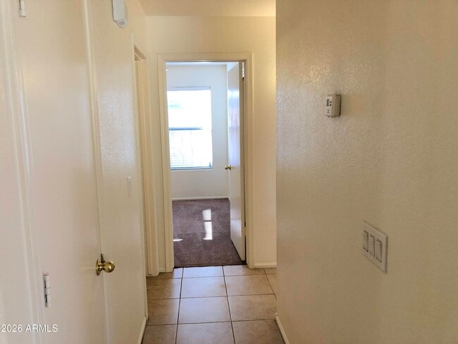 Building Photo - 16668 W Belleview St