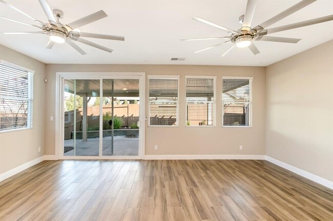 Building Photo - Beautiful Single Story Home in Rancho Cordova