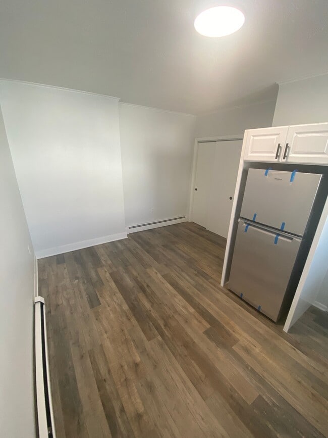 Building Photo - Bloom Partners