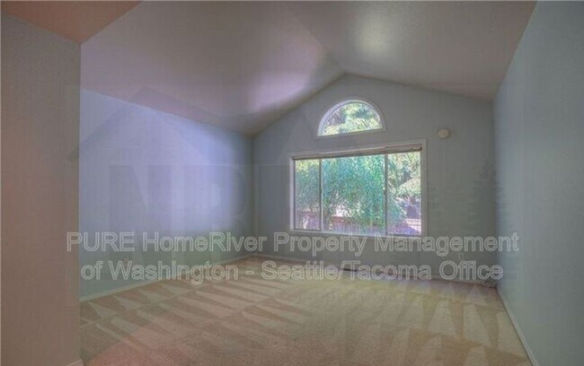 Building Photo - 6109 83rd Ave W