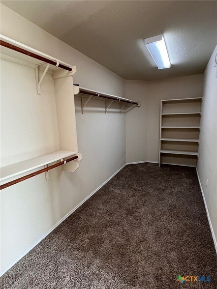 Building Photo - 2520 Dante Ct