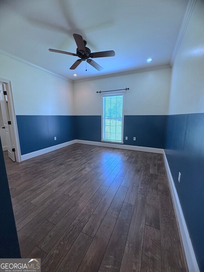 Building Photo - 5049 Carlton Ridge Cir