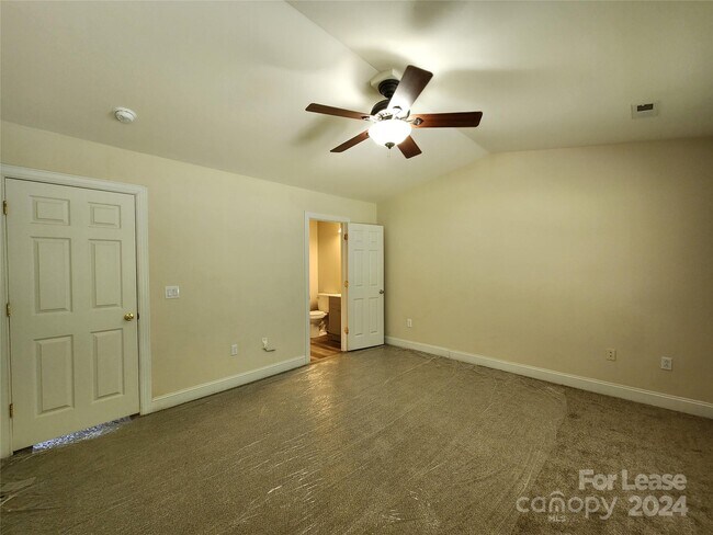 Building Photo - 2434 Ryerson Ct